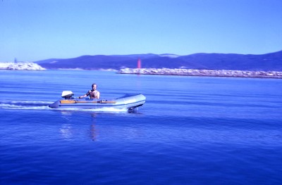 Le Laros Pirelli 15 dans le port de Tabarka.jpg